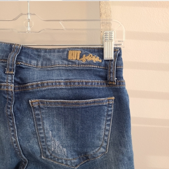 Kut from the Kloth size 4 distressed slim fit jean - Picture 6 of 8